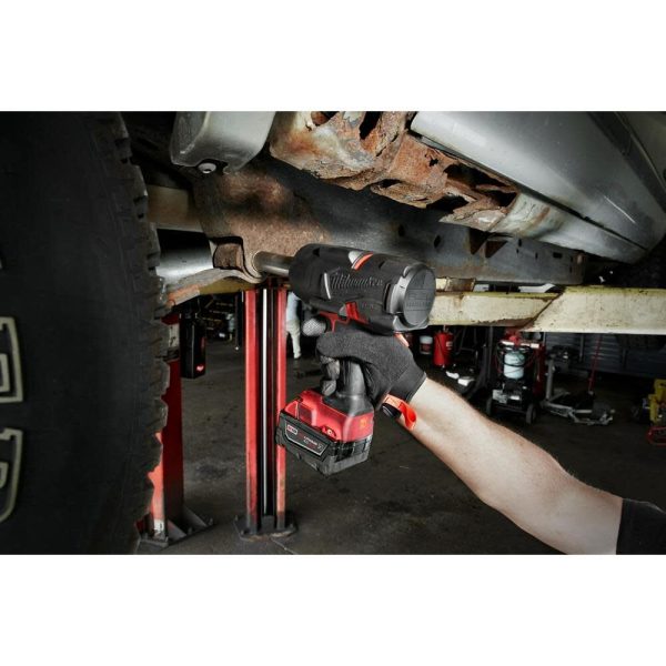 Milwaukee M18 FUEL High Torque 1/2 Impact Wrench with Friction Ring Kit 2767-22R from Milwaukee - Image 10