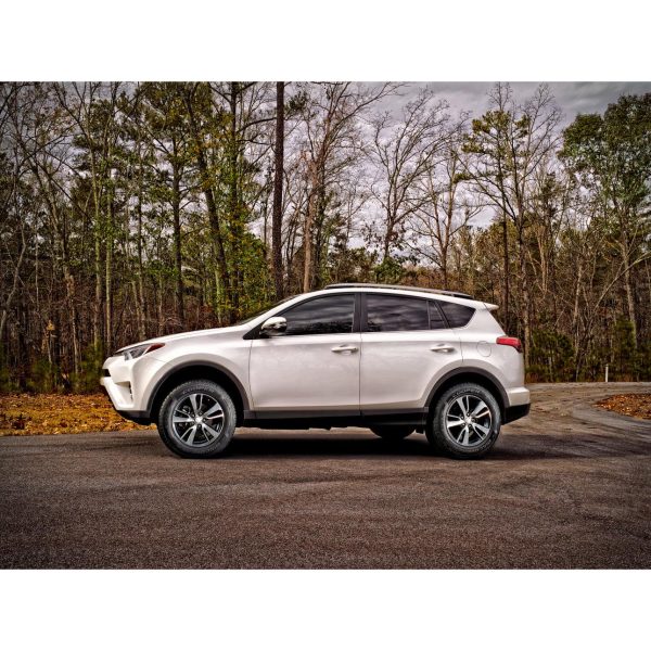 Cooper Discoverer SRX All-Season 235/70R16 106T Tire - Image 9