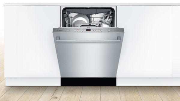 Bosch - 500 Series 24" Top Control Built-In Dishwasher with AutoAir, Stainless Steel Tub, 3rd Rack, 44 dBa - Stainless steel - Image 4